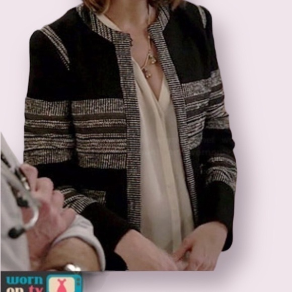 L'AGENCE Womens Wool Blend Black Boucle Striped Fitted Blazer Jacket Size 4 - Picture 2 of 15